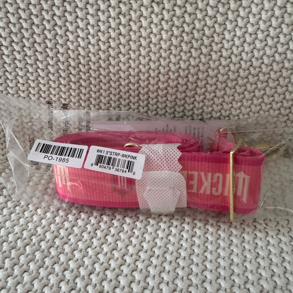 NWT LUG Wicked Strap. Pink Wicked